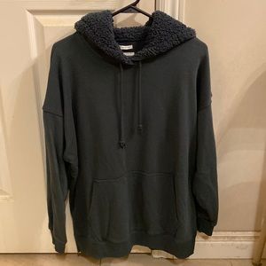 AE AHH-MAZINGLY SOFT SHERPA HOODED OVERSIZED SWEATSHIRT SIZE S JEGGING FIT